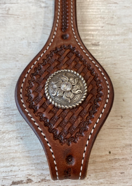Crystal Flower Concho in 2 Größen